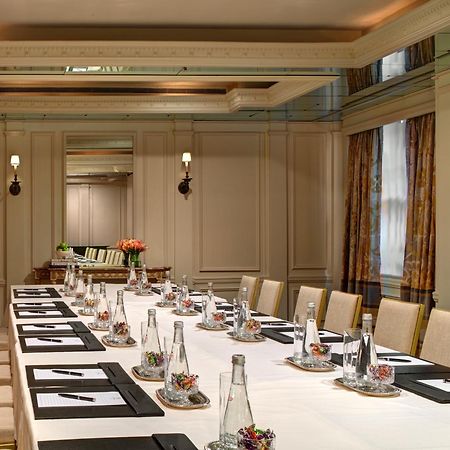 The Carlyle, A Rosewood Hotel New York Kültér fotó